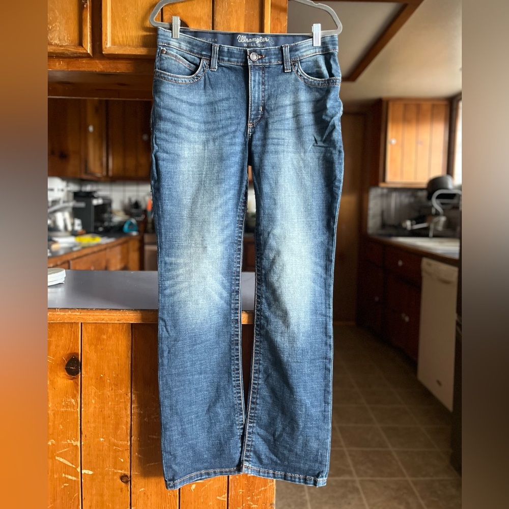Wrangler Willow Ultimate Riding Jean. 13 x34.